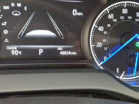 Certified 2023 Toyota Venza XLE AWD/4WD image 5