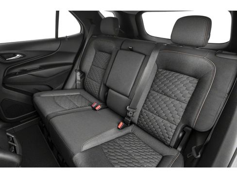 Used 2018 Chevrolet Equinox LT FWD image 16