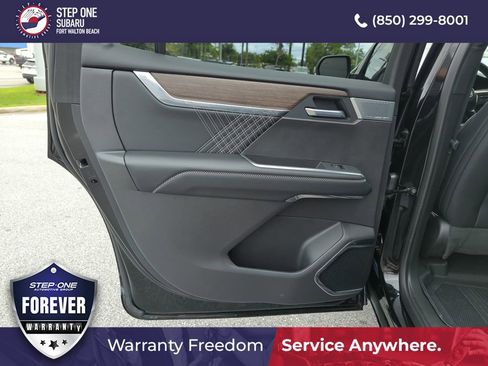 Used 2025 GMC Acadia Denali w/ Super Cruise Package AWD/4WD image 30
