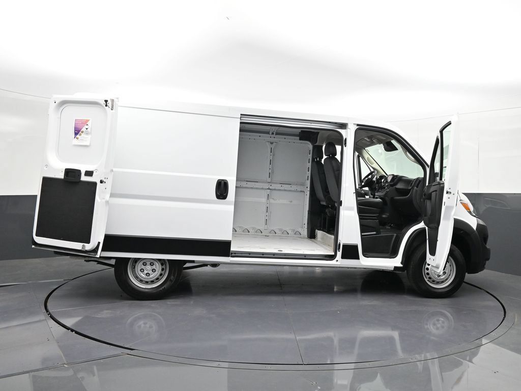 Used 2025 RAM ProMaster 2500 w/ Convenience Group FWD image 43