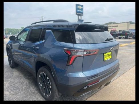 New 2026 Chevrolet Equinox RS FWD image 10