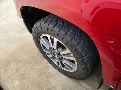 Used 2019 Toyota Tundra 1794 Edition image 9