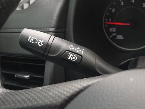 Used 2024 GMC Terrain SLE AWD/4WD image 38
