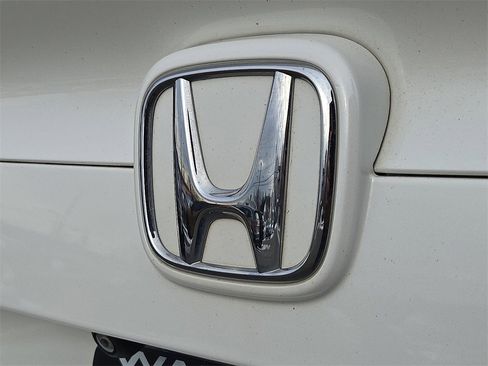 Used 2017 Honda Civic EX-L image 27