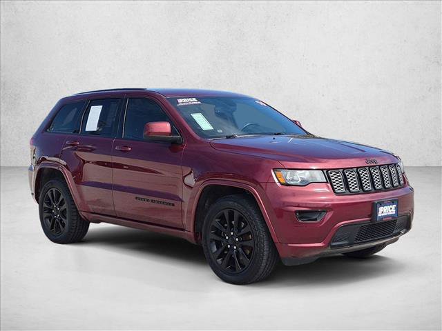Used 2019 Jeep Grand Cherokee Altitude RWD image 3