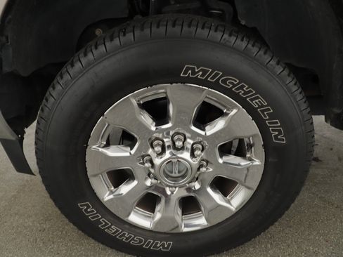 Used 2019 Ford F250 King Ranch w/ King Ranch Ultimate Package image 9