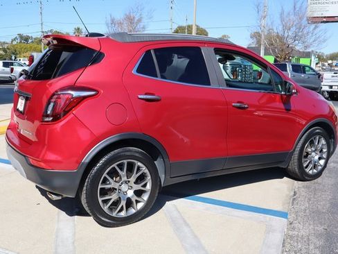 Used 2018 Buick Encore Sport Touring image 7