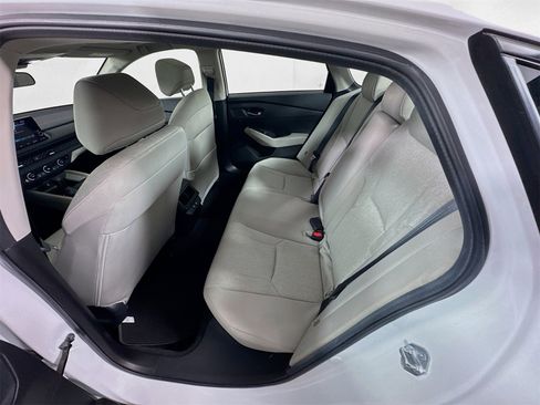 Used 2025 Honda Accord SE image 22