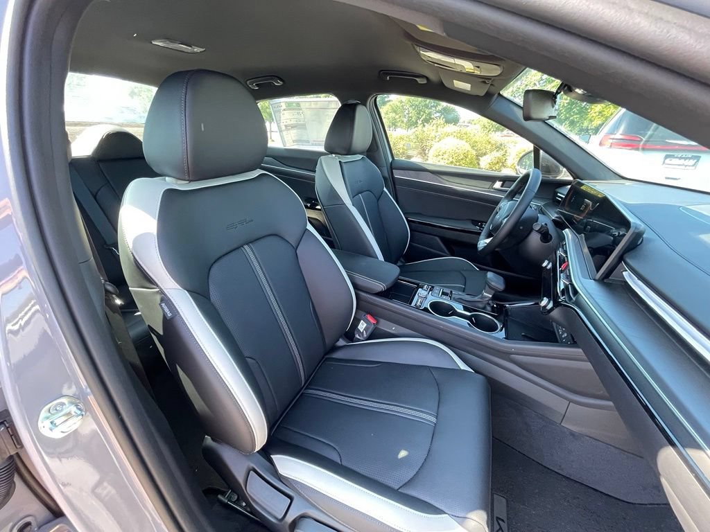 New 2026 Kia K5 GT-Line FWD image 31