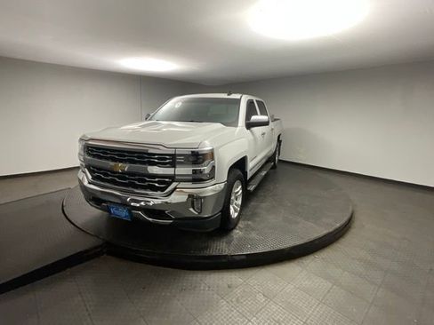Used 2018 Chevrolet Silverado 1500 LTZ image 3