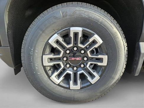 New 2026 GMC Sierra EV Elevation w/ Premium Package AWD/4WD image 10