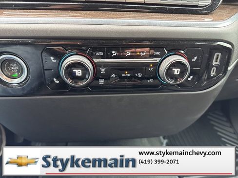 Used 2023 Chevrolet Silverado 1500 LT image 40