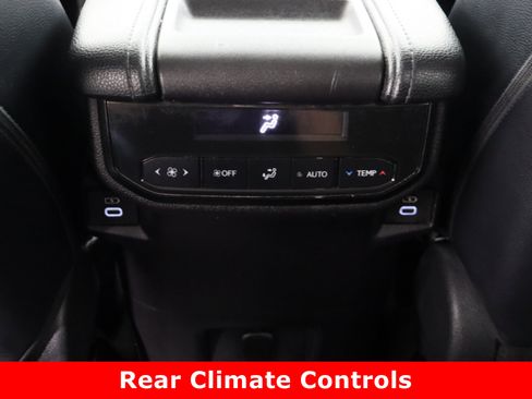 Certified 2025 Toyota Grand Highlander AWD image 30