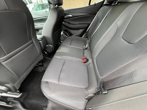 Used 2025 Buick Encore GX Preferred AWD/4WD image 27