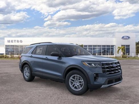 New 2026 Ford Explorer Active w/ Active Comfort Package RWD image 17