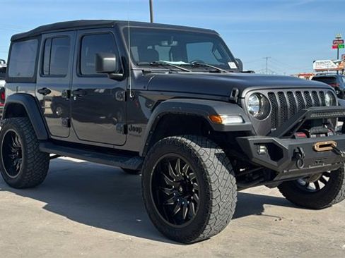 Used 2022 Jeep Wrangler Unlimited Sport image 3