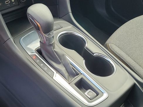 Used 2022 Chevrolet Equinox LT FWD image 29