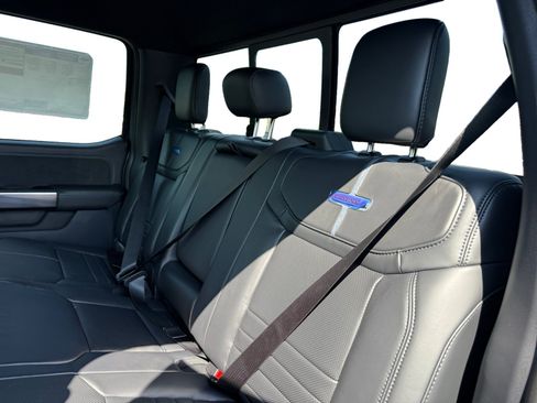 New 2026 Ford F250 Platinum AWD/4WD image 16