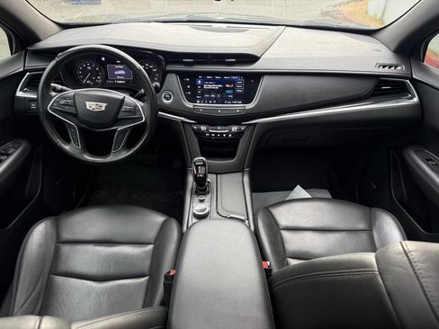 Used 2020 Cadillac XT5 Premium Luxury AWD/4WD image 5