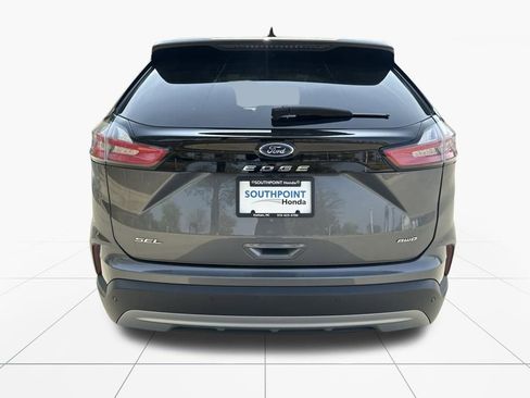 Used 2024 Ford Edge SEL w/ Convenience Package image 6