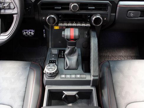 Used 2025 Toyota Tacoma TRD Pro image 81