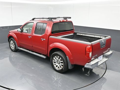 Used 2012 Nissan Frontier SL image 26
