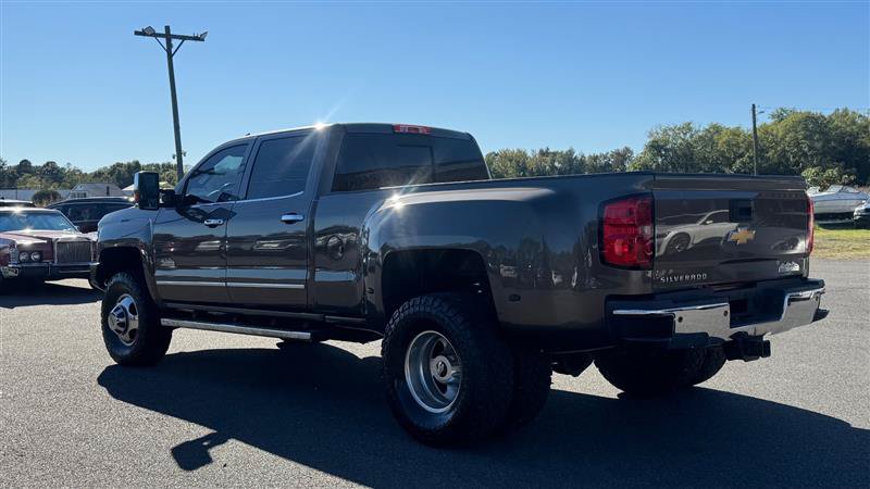 Used 2015 Chevrolet Silverado 3500 High Country w/ Duramax Plus Package AWD/4WD image 11