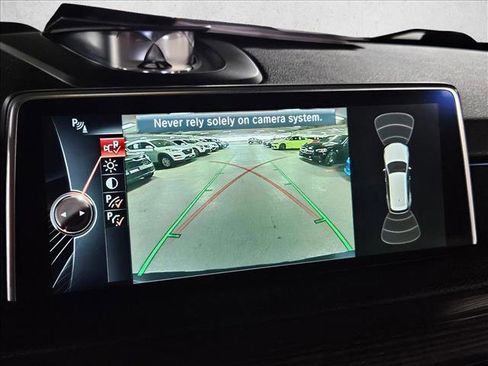 Used 2016 BMW X5 xDrive50i AWD/4WD image 13