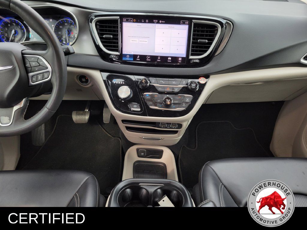 Used 2023 Chrysler Pacifica Touring-L FWD image 22