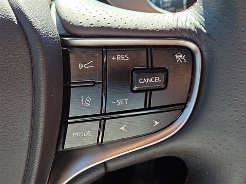 Used 2023 Lexus ES 300h F Sport image 28