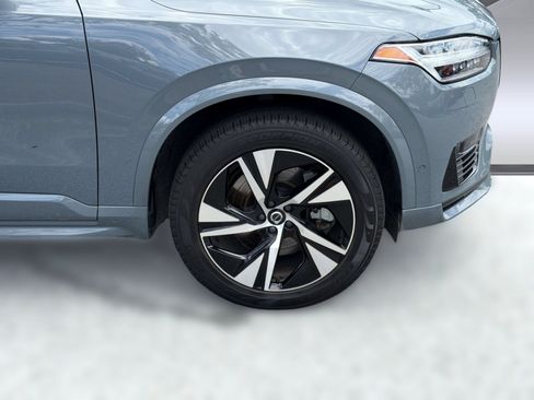 Certified 2023 Volvo XC90 T8 Plus w/ Protection Package AWD/4WD image 12