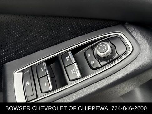 Used 2023 Subaru Ascent Limited image 18