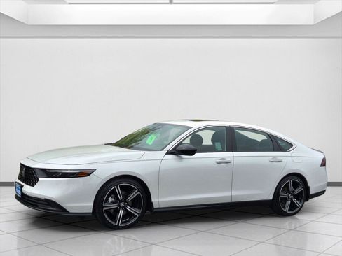 Certified 2024 Honda Accord Sport image 8