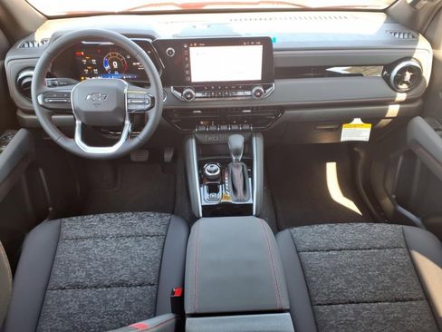 New 2025 Chevrolet Colorado Z71 w/ Midnight Edition image 8