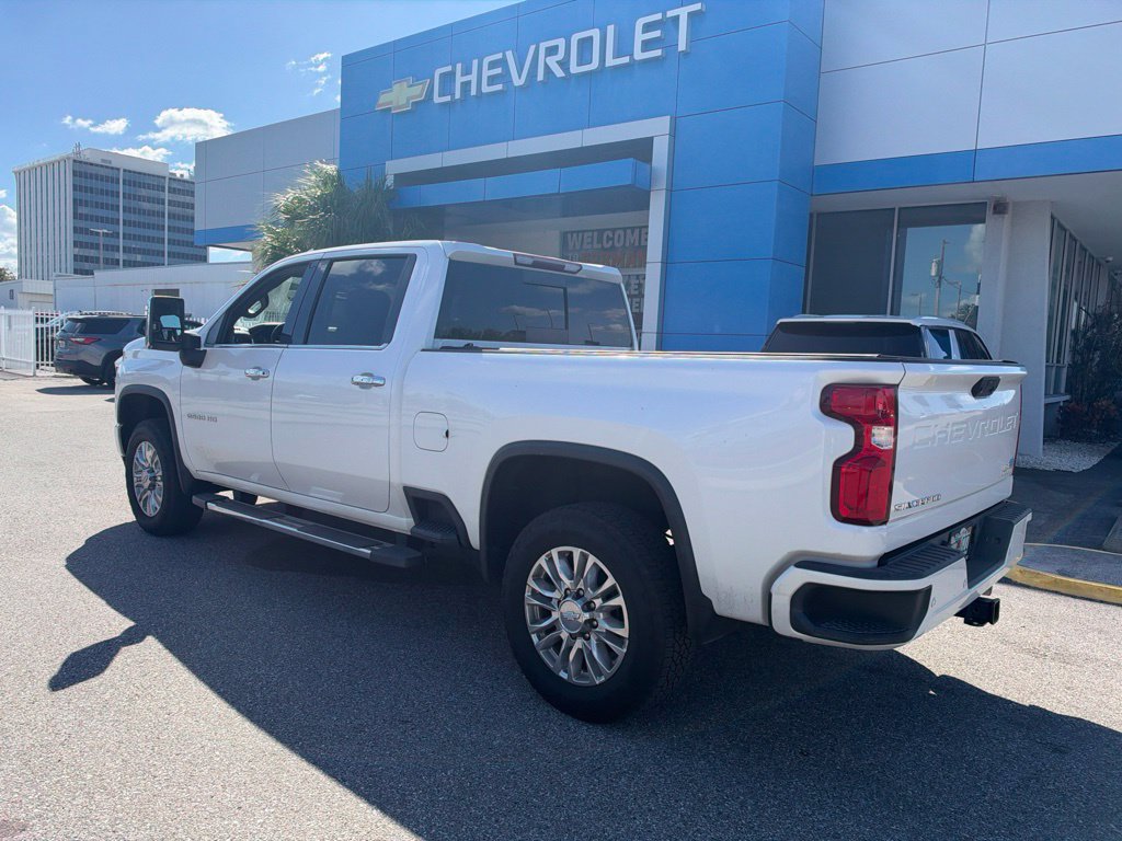 Used 2020 Chevrolet Silverado 2500 High Country w/ Safety Package II AWD/4WD image 3