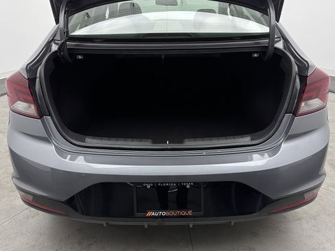 Used 2019 Hyundai Elantra SEL FWD image 27