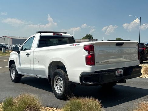 Used 2025 Chevrolet Silverado 1500 W/T w/ WT Value Package AWD/4WD image 36