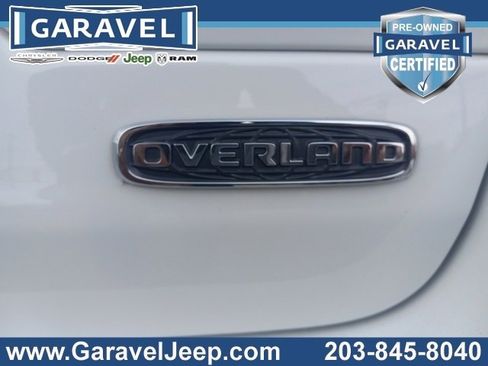 Used 2023 Jeep Grand Cherokee Overland w/ Luxury Tech Group IV image 15