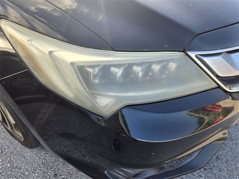 Used 2017 Acura ILX PREMIUM image 11