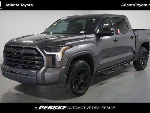 Used 2023 Toyota Tundra SR5 w/ SR5 Convenience Package image 1