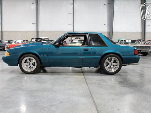 Used 1993 Ford Mustang LX image 37