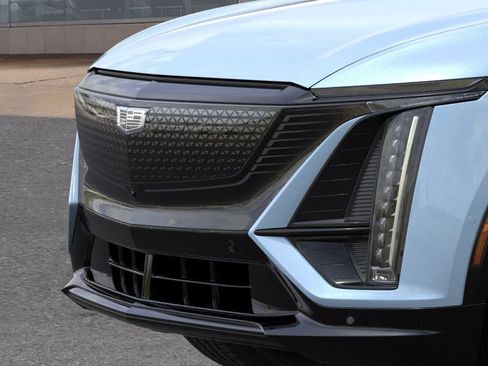 New 2026 Cadillac Lyriq Sport image 19