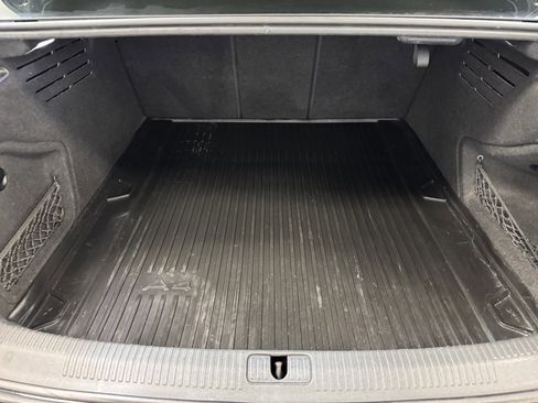 Used 2019 Audi A4 2.0T Premium w/ Convenience Package image 23