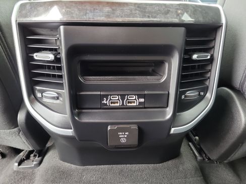 Used 2020 RAM 1500 Big Horn image 16