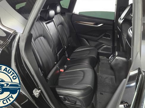 Used 2018 Maserati Levante S GranSport AWD/4WD image 35