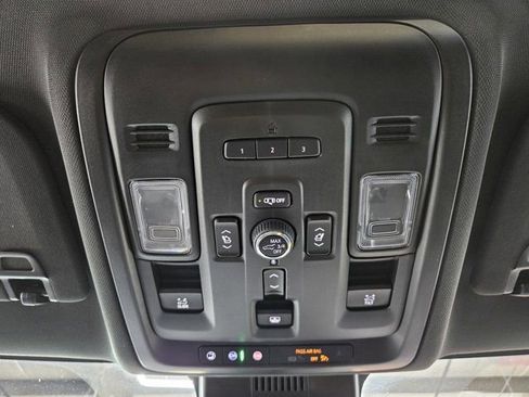 Certified 2024 Chevrolet Tahoe High Country w/ Premium Package image 21