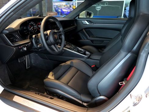 Used 2024 Porsche 911 Carrera S image 13
