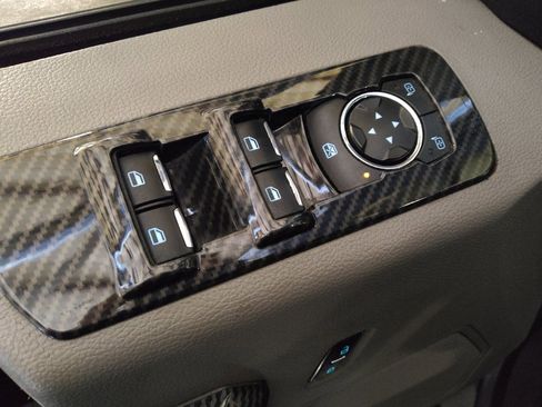 Used 2016 Ford F150 XLT w/ Equipment Group 302A Luxury image 27