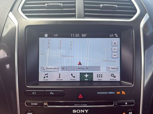 Used 2017 Ford Explorer Limited FWD image 16