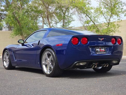 Used 2007 Chevrolet Corvette Coupe w/ Preferred Equipment Group RWD image 8